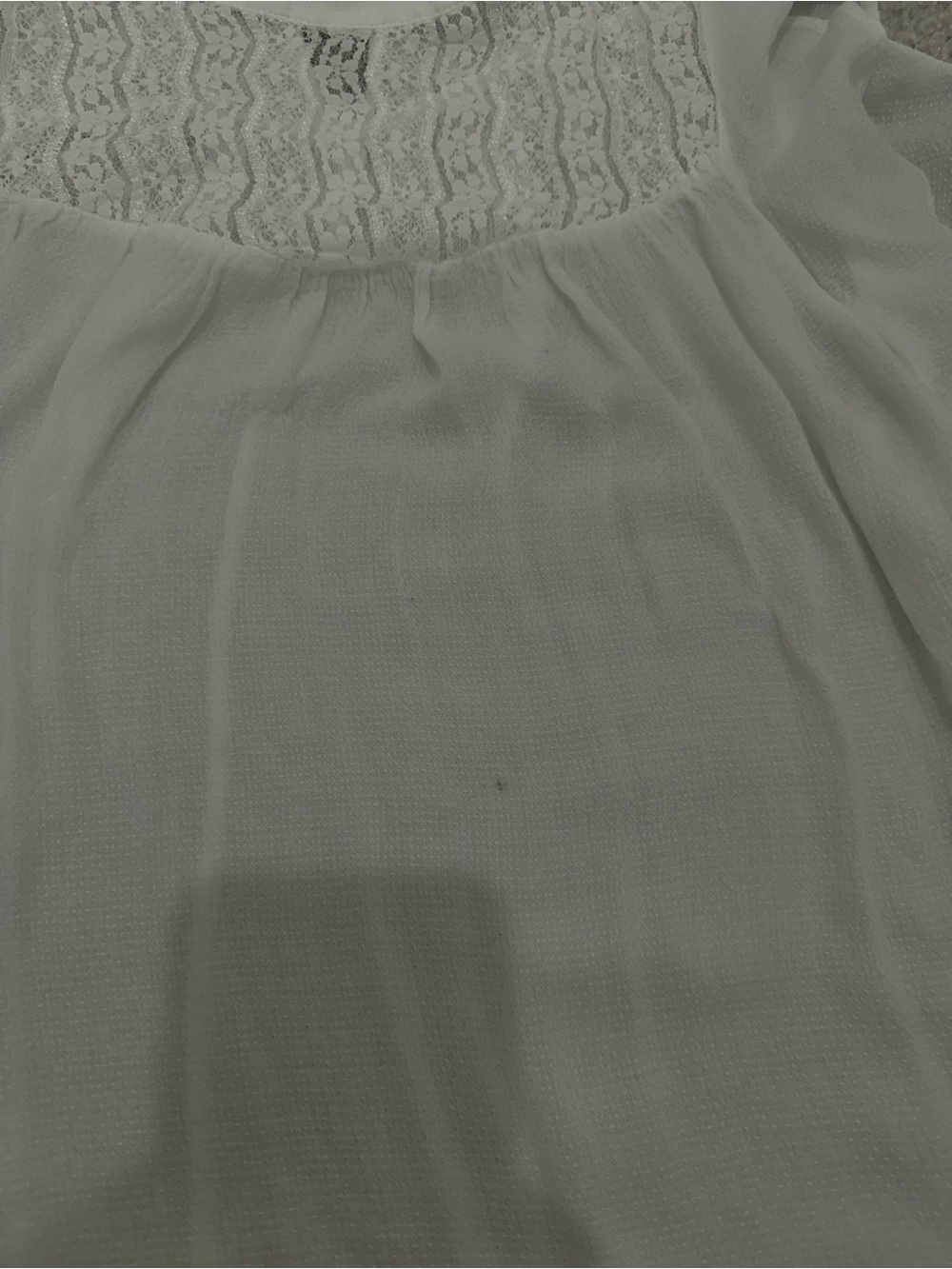 Hayden Los Angeles Lace Ruffle Sleeve Top in White Size Large - Picture 7 of 7